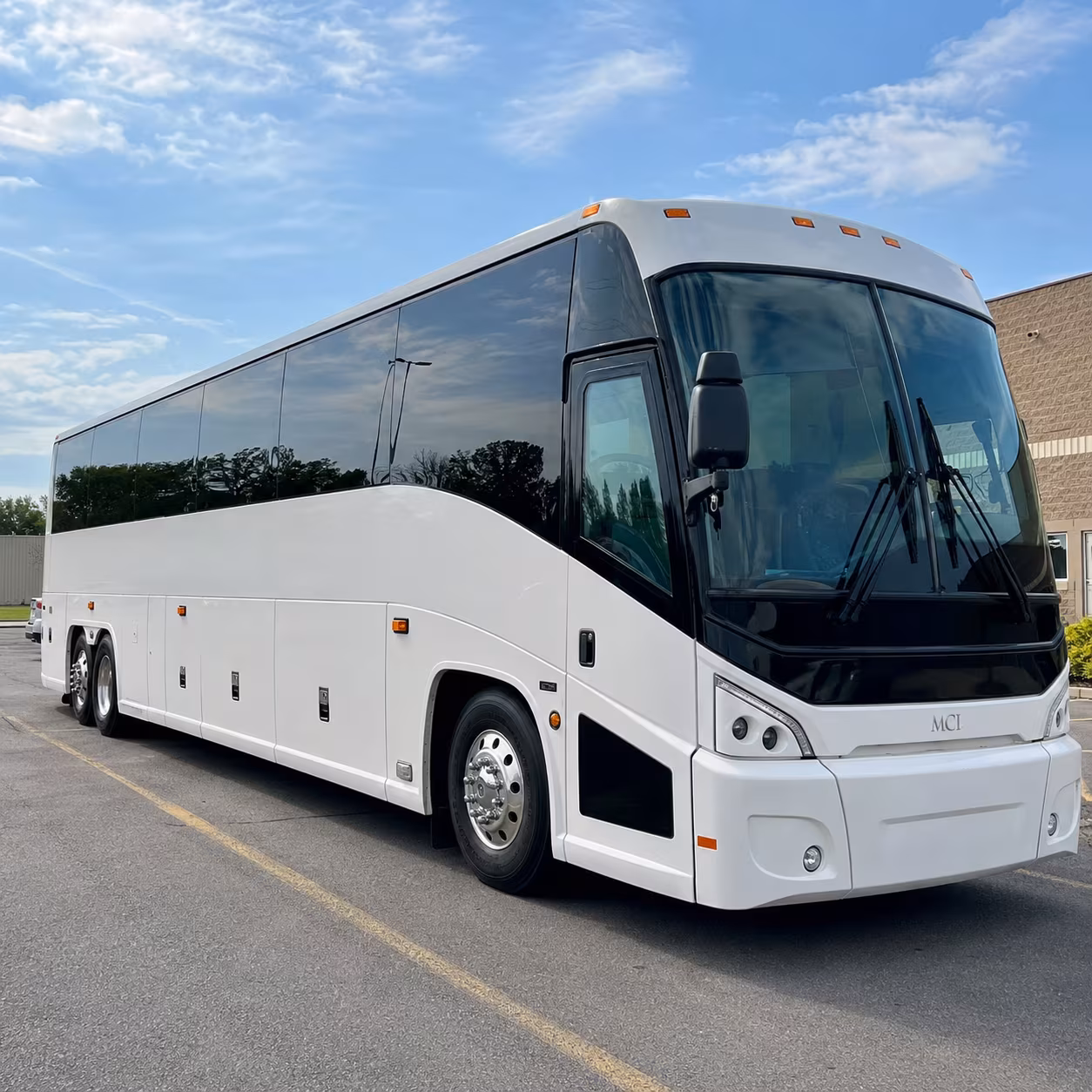 employee commuter shuttles built around your north county schedule