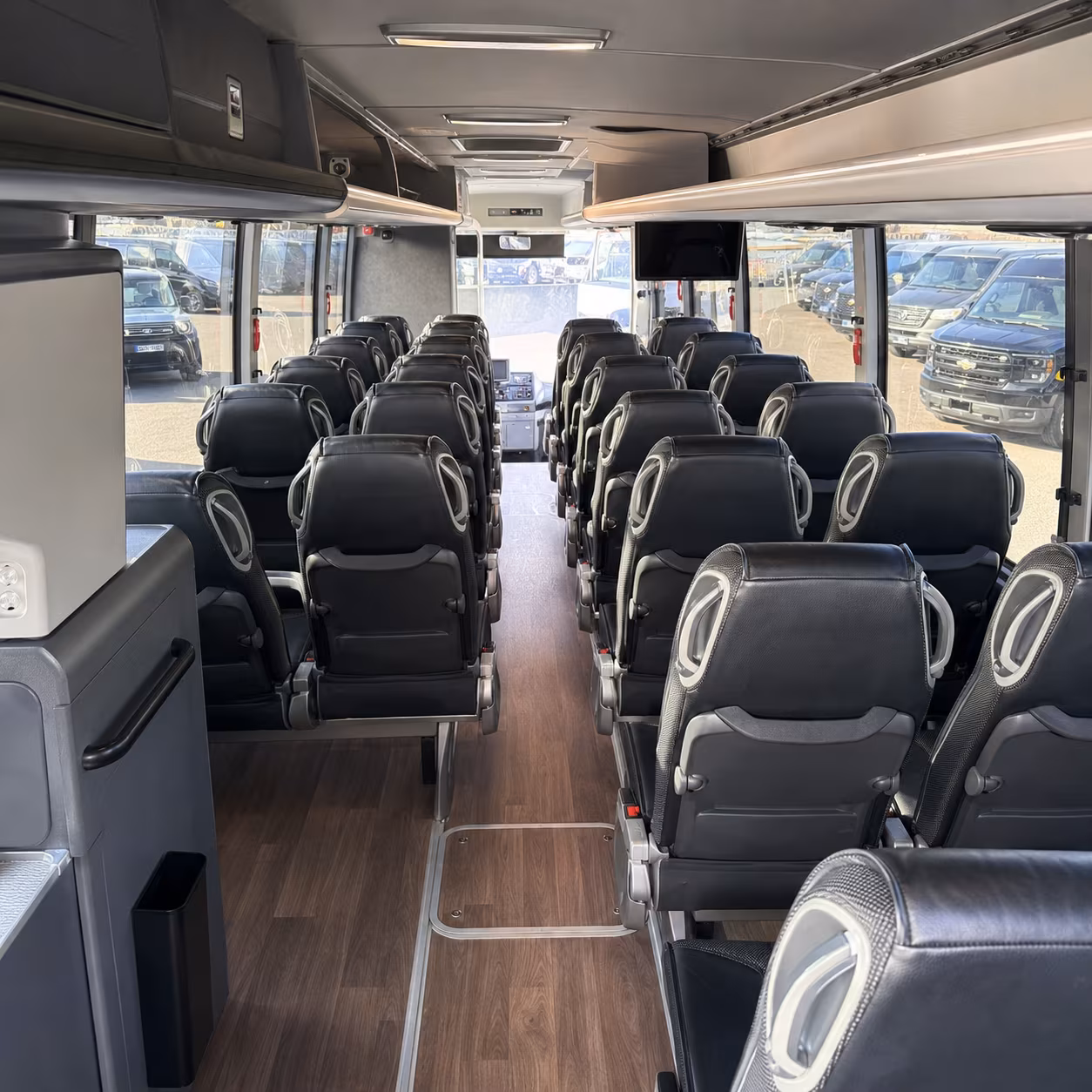 encinitas bus rental service area